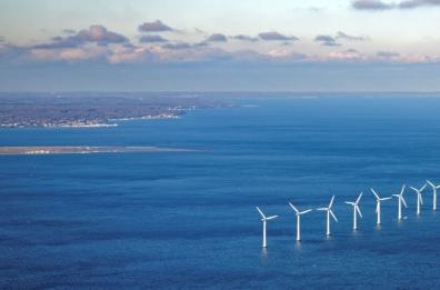 Valentini: «Le turbine eoliche a Taranto sono bellissime»