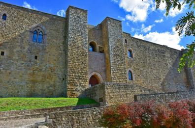 Il castello federiciano di Lagopesole in testa ai luoghi del cuore del Fai