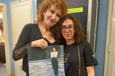 Federica, santermana doc in tour con la Mannoia in nome della viola