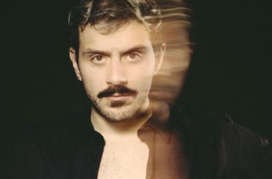 La gioia del barese Leonardo Lamacchia: «Ecco come mi sto preparando per aprire i concerti di Laura Pausini»
