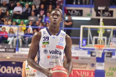 Basket, il pivot Kevin Nzdie vota la fiducia: «Brindisi senza paura»