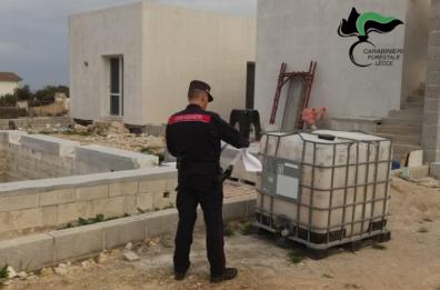  Collepasso, sequestrato cantiere edile abusivo con piscina: una denuncia