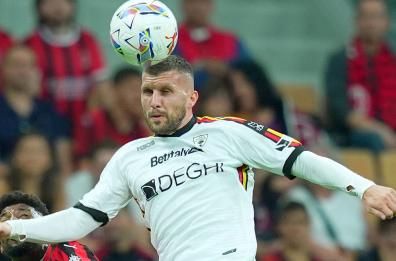 Lecce, è caccia al gol; Nikola Krstovic  si prepara