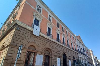 Bari, al via il salario minimo comunale e al garante dei detenuti: due mozioni nel segno dei diritti