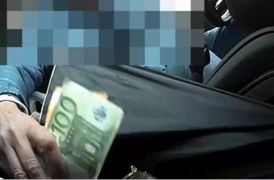 Bari, i «conti» delle mazzette alla Asl: nelle perquisizioni trovati altri 60mila euro. Il totale sequestrato supera i 300mila euro
