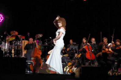 Fiorella Mannoia diventa «sinfonica» con l'orchestra di Altamura: il 28 novembre al Petruzzelli