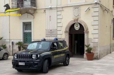 Condanna dopo assalto a portavalori, con blocco A14 e fuga con due milioni di euro: sequestro da 100mila euro a pregiudicato barese