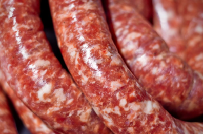 Mangiano carne cruda o poco cotta: nel Foggiano scoperti due casi di trichinellosi. La Asl: «Fate attenzione»