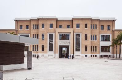 Policlinico di Bari, 8 bandi per le direzioni di unità ospedaliere. Rinnovi anche per i reparti del pediatrico Giovanni XXIII