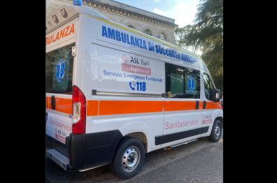 Bari, Sanitaservice e la soccorritrice del 118 non idonea al lavoro: «La paghiamo per rimanere a casa» - La replica