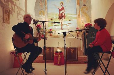 «Un Natale per noi», il barese Beppe Delre con una dedica al figlio e a tutti i bambini del mondo