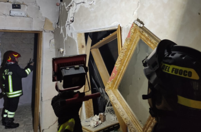 Esplosione in una palazzina a Ruvo: due feriti e due famiglie evacuate