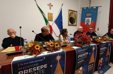 Alessano, torna il presepe vivente nel nome di Don Tonino Bello: danza e canti  nell'insediamento rupestre