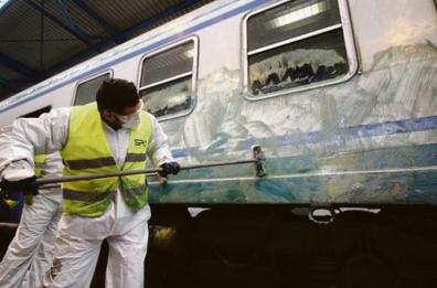 Treni, gli Intercity saranno puliti a Lecce, non più a Bari: a rischio 20 posti di lavoro