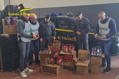 Monopoli, GdF sequestra oltre una tonnellata di botti illegali in un esercizio commerciale