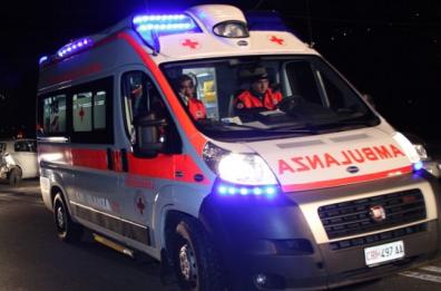 Taranto, furgone si ribalta dopo scontro con una Peugeot: conducente muore sul colpo, aveva 73 anni. 36enne alla guida dell'auto denunciato: nel sangue cocaina e cannabis