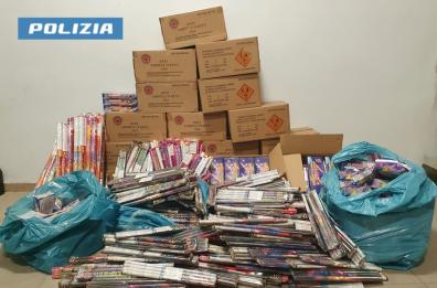Taranto, sequestri di botti di Capodanno in centro: arrestati un 50enne e un 20enne