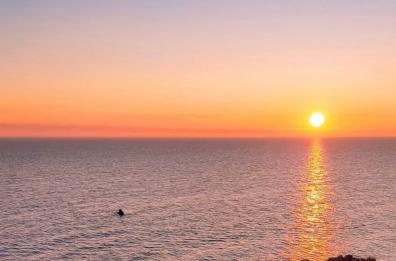La magia della prima alba d'Italia si ripete: le foto dal Faro di Punta Palascia