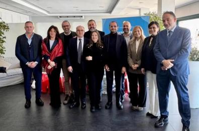 Gemmato promuove a Bari una raccolta doni per i bimbi ricoverati negli ospedali di Puglia