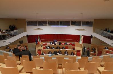 Regione, nel bilancio dei veleni i regali alla sanità privata: così la Puglia salva i centri che potevano perdere l'autorizzazione