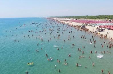 Balneari, i lidi di Marina di Ginosa non vanno smontati. Ma il Tar (per ora) non ferma le gare