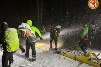 Escursionista 27enne barese cade sul Pollino, a 1800 metri, in mezzo alla neve: salvato dopo una notte di paura