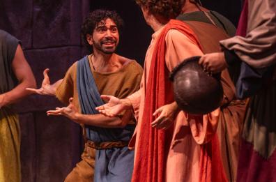 «I 7 Re di Roma», nel cast del musical di Enrico Brignano c'è anche il performer salentino Andrea Baldini