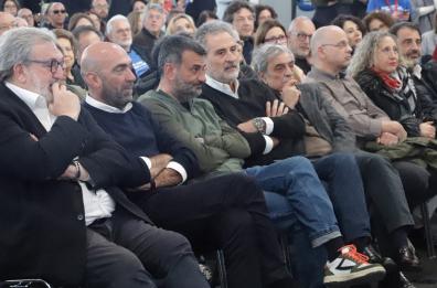 Quel furore legalitario svanito in 7 mesi dalle piazze e dai palazzi della politica