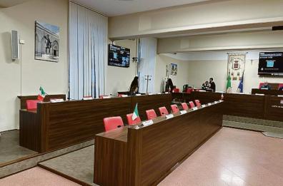 Barletta, dalle scuole al litorale: la giunta vara piano triennale da 185 milioni