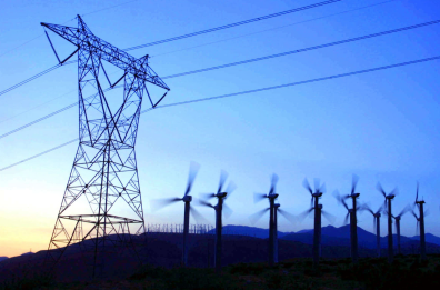 Costi energetici alle stelle e nella manovra il rinnovo ai distributori per 20 anni