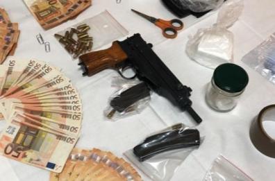 Castellana Grotte, condanne definitive per armi e droga: cinque in carcere