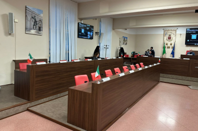 Barletta, ancora un flop in Consiglio: «Non hanno i numeri per governare»
