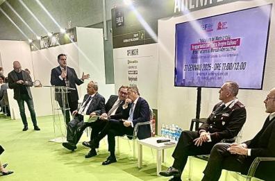 A Bari il Forum Italiano dell’Export: «Per il commercio con l’estero ripristinare un ministero ad hoc»