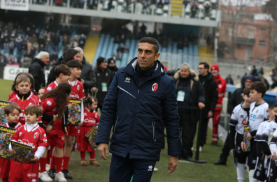 Bari, imperativo vittoria: Frosinone con l’affanno, parla Longo