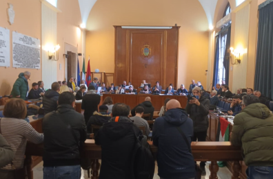 Foggia, per il controllo sui contratti Amiu è scontro sull’incarico
