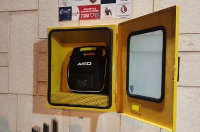 Rubò due defibrillatori nel quartiere Palese, ritrovati e denunciato il 40enne che li aveva portati a casa