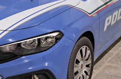 Bari, fugge in moto dal controllo di polizia a Japigia e travolge un agente e una donna: arrestato 29enne