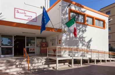 Bari, ladri nell'istituto Don Orione: entrano di sera a scuola e rubano 4 pc 