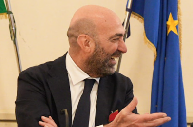 «Scongiurato scioglimento Comune, è un grande giorno per Bari», il sollievo del sindaco Leccese. D'Attis: «Chiederò audizione Piantedosi in Antimafia»