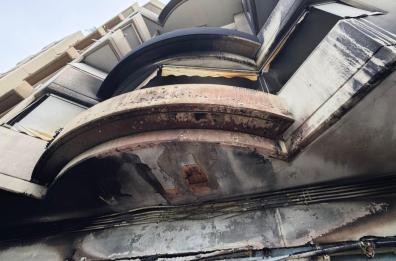 Barletta, a fuoco tavoli, sedie e tende del ristorante Don Giovanni: si indaga