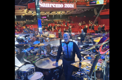 Sanremo 2025, dietro le quinte dell'Orchestra con il percussionista Tarcisio Molinaro: «Il Festival è la mia rivincita»