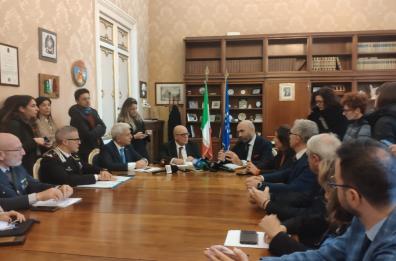 Bari, nelle piazze arriva la vigilanza rafforzata. «Ma non chiamiamole zone rosse»