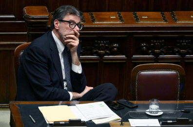 Lollobrigida contro Piantedosi sul mancato commissariamento. Qualche dubbio anche da Giorgetti