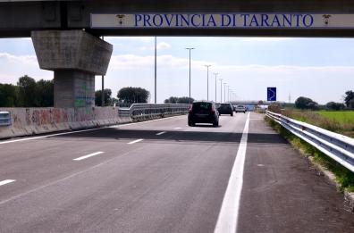 Inaugurato a Taranto il secondo lotto della tangenziale sud