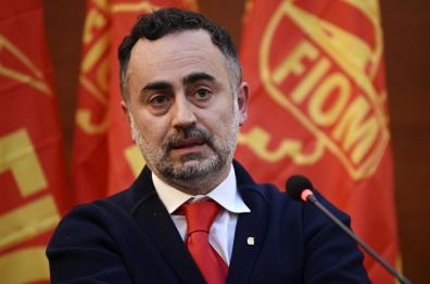Ilva, De Palma (Fiom): «Nuovo corso senza esuberi. Ad oggi nessun confronto tra il governo e le organizzazioni sindacali»