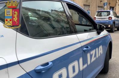 Taranto, truffe assicurative per falsi incidenti stradali: due avvocati nei guai