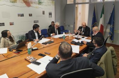 Sicurezza e malamovida, Leccese lancia il Patto per le città: «Più strumenti ai sindaci e più risorse ai Comuni»