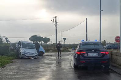 Scontro fra due auto sulla SS275 a Lucugnano: feriti i conducenti