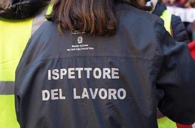 Bari, lavoratori in nero o minorenni nei ristoranti: chiuse tre attività