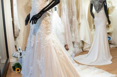 Bari, «Cerco abito da sposa, anche in prestito»: atelier di Casamassima le regala il vestito